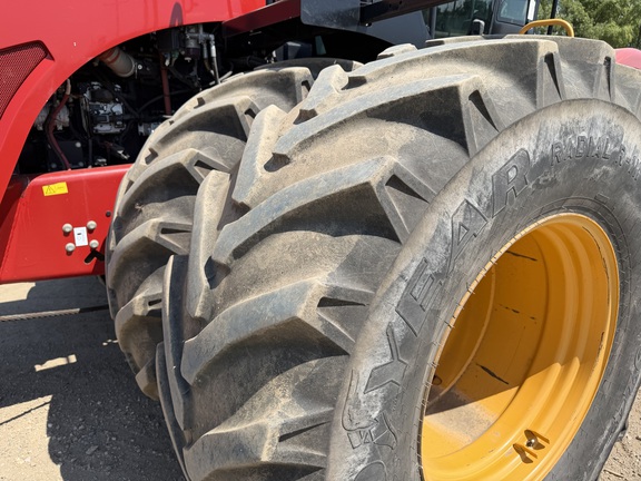 2019 Versatile 460 - Photo10