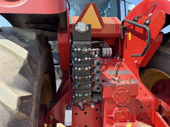 2019 Versatile 460 - Photo21