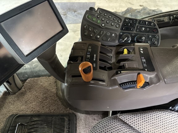 Used 2012 John Deere 7260R Row Crop Tractors at Koenig Equipment in Anna, OH - Photo6