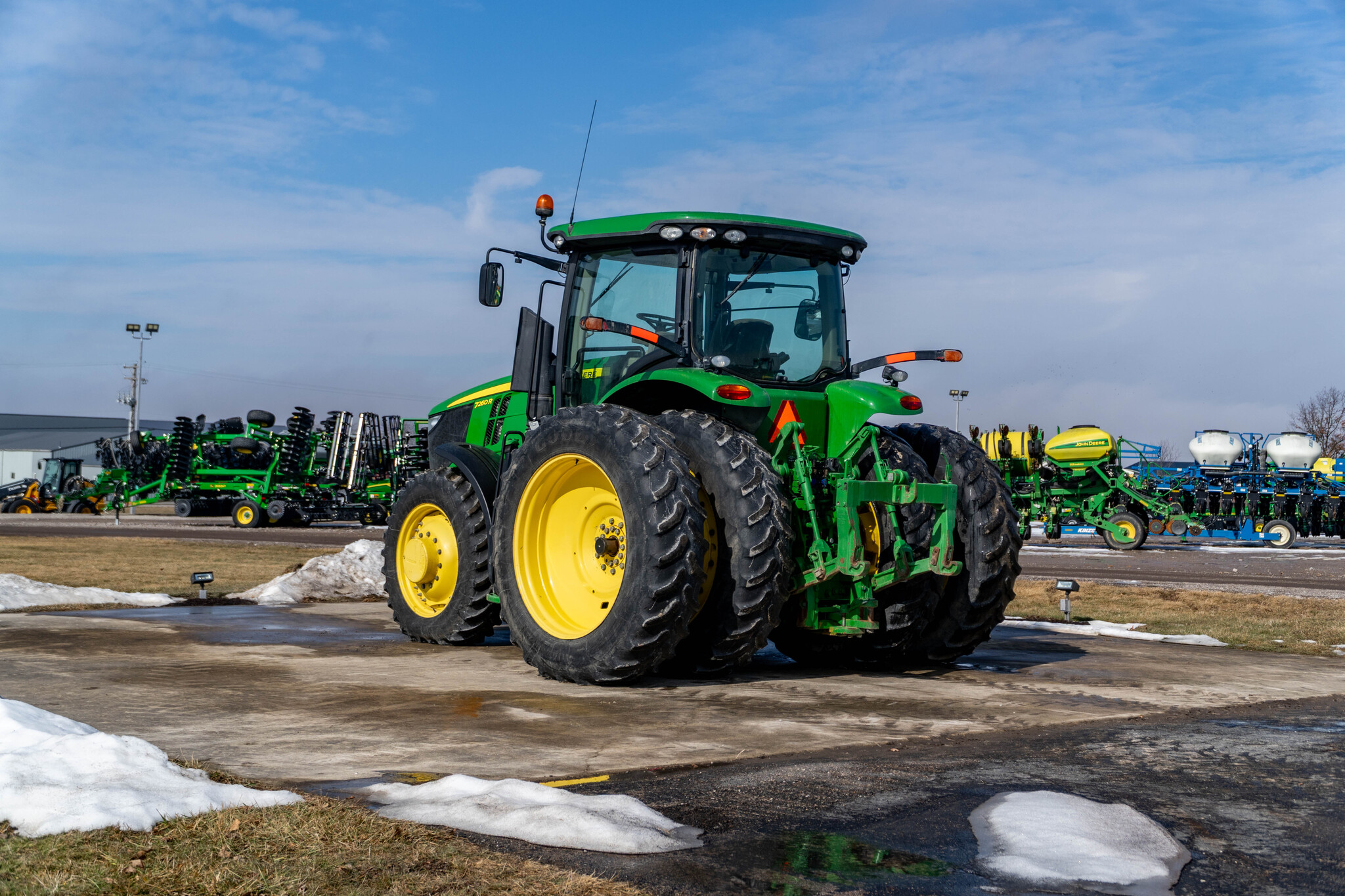 Used 2012 John Deere 7260R Row Crop Tractors at Koenig Equipment in Anna, OH - PhotoXL2