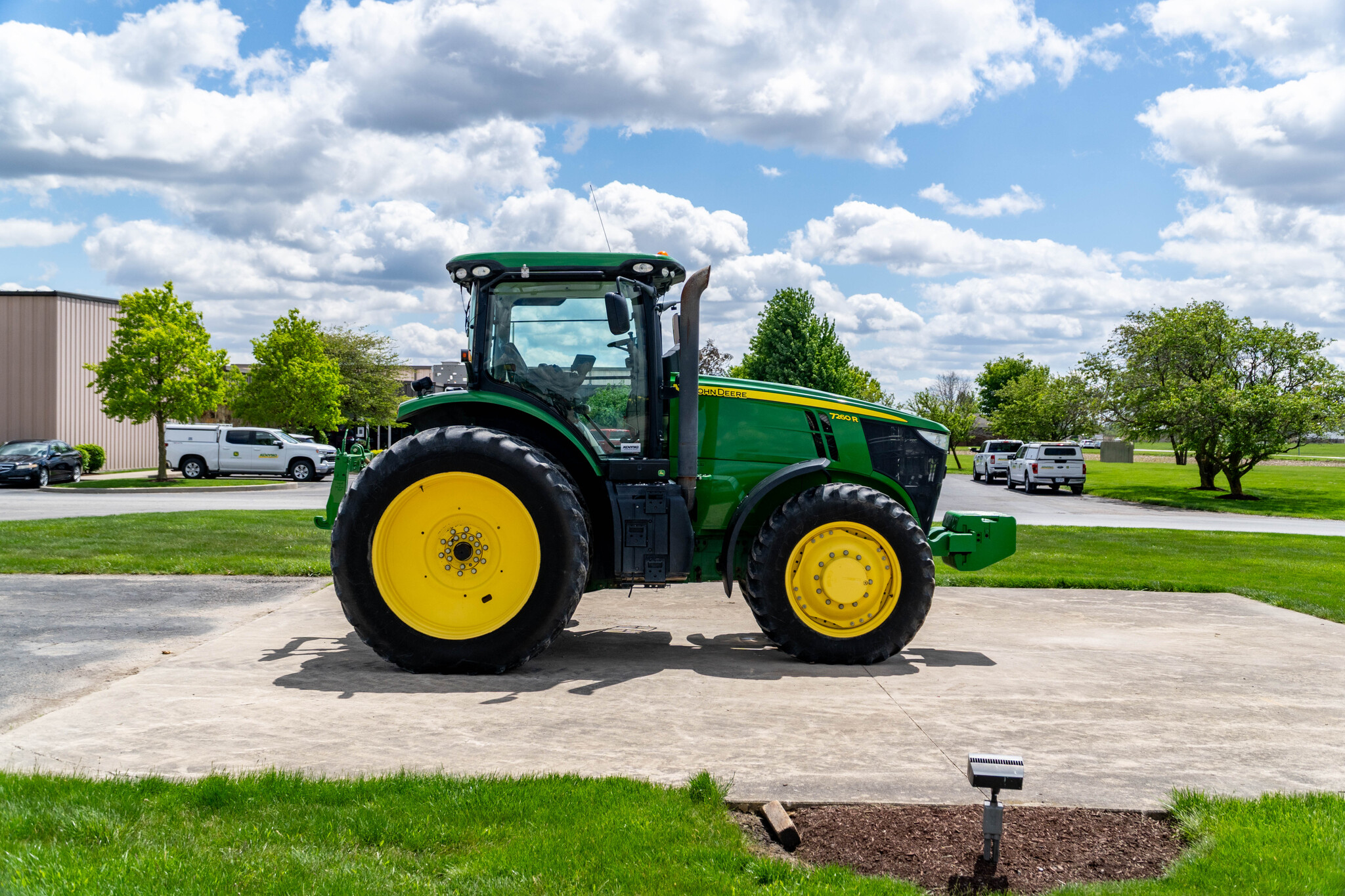 Used 2012 John Deere 7260R Row Crop Tractors at Koenig Equipment in Anna, OH - PhotoXL5