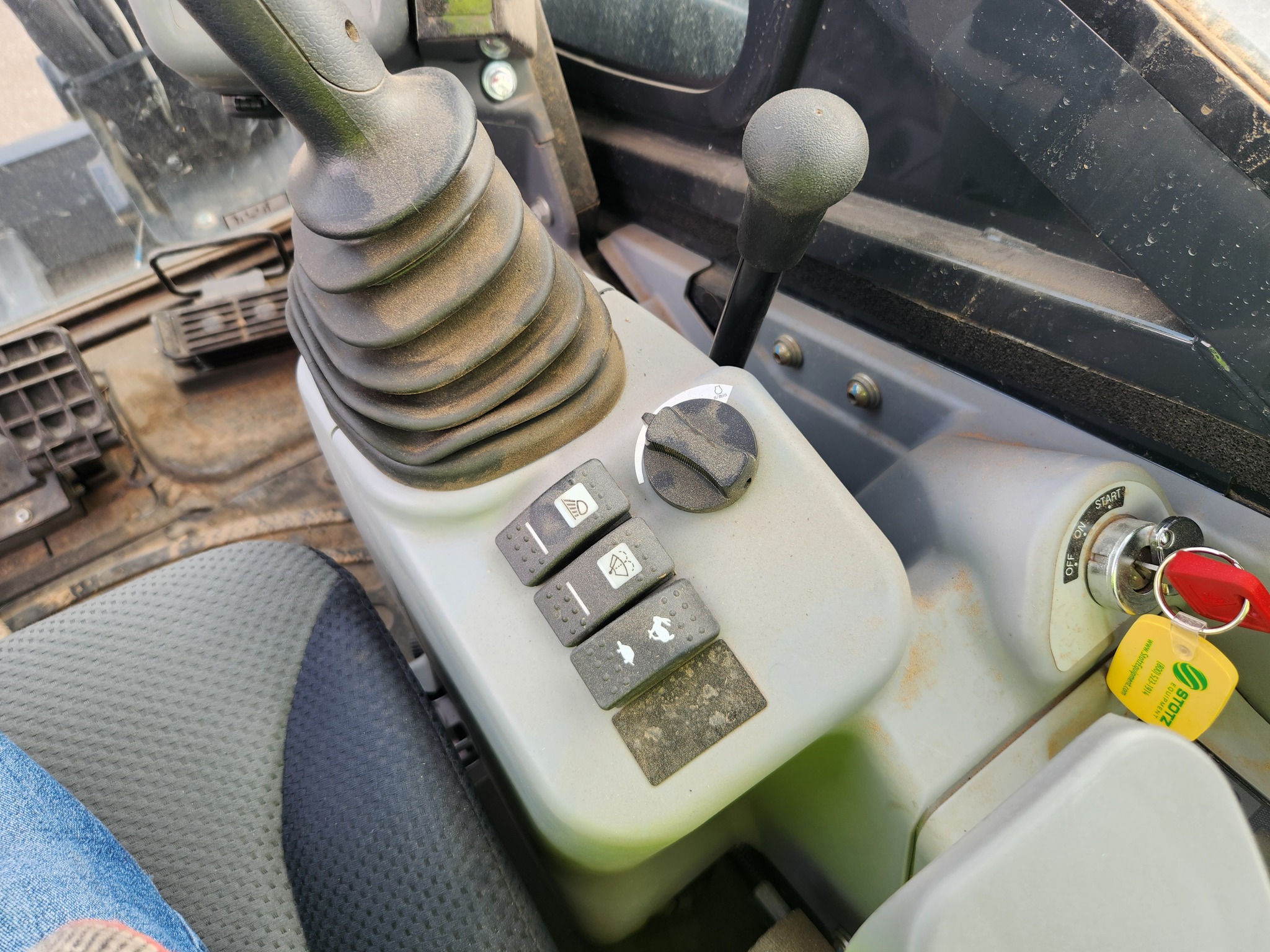 2023 John Deere 35G Image 15