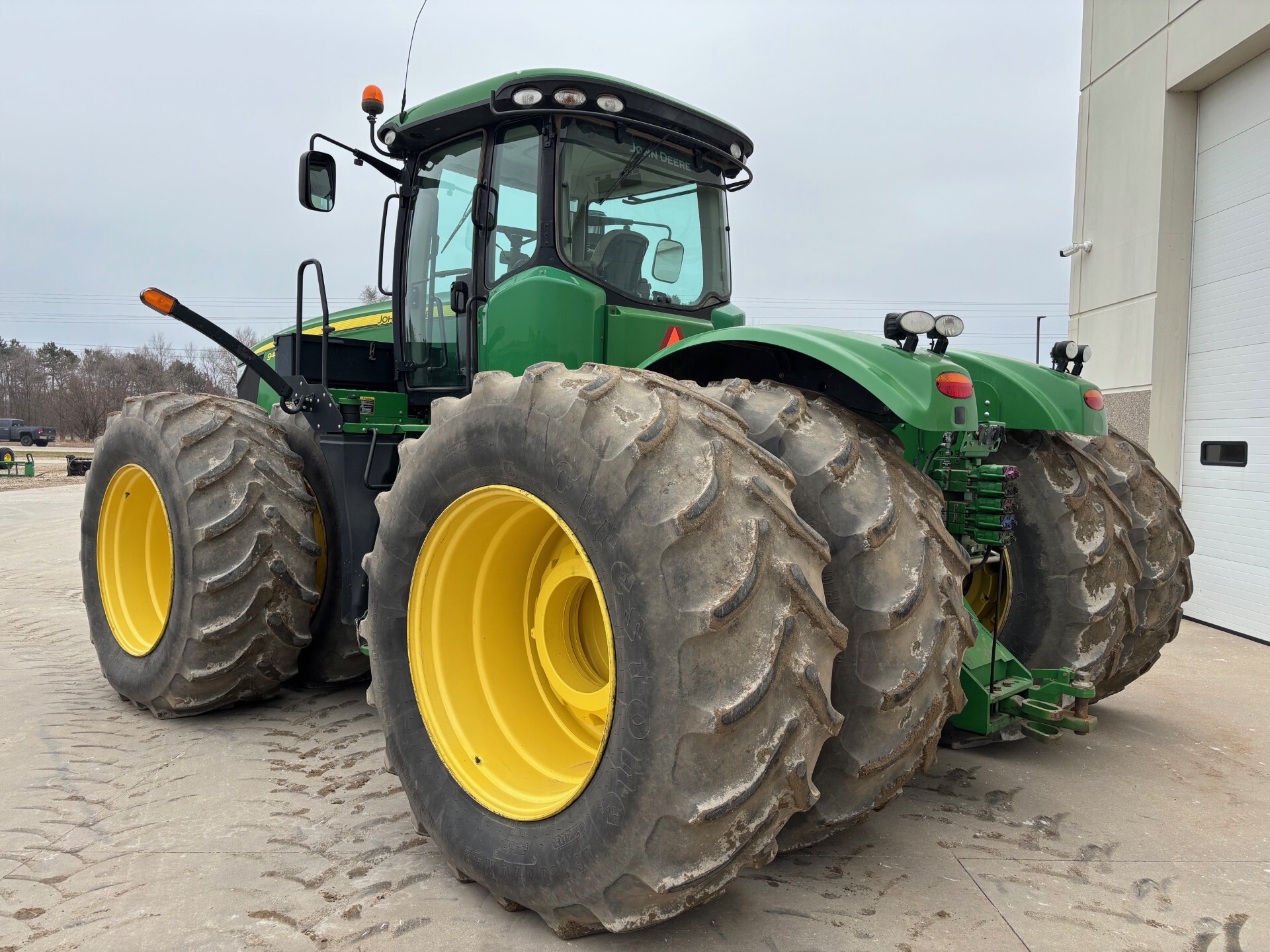 2013 John Deere 9460R Image 5