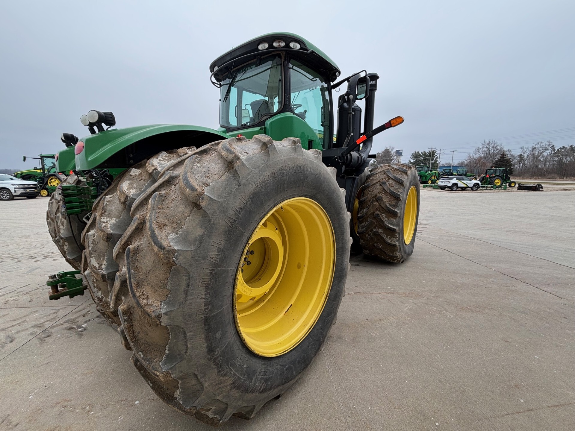 2013 John Deere 9460R Image 8