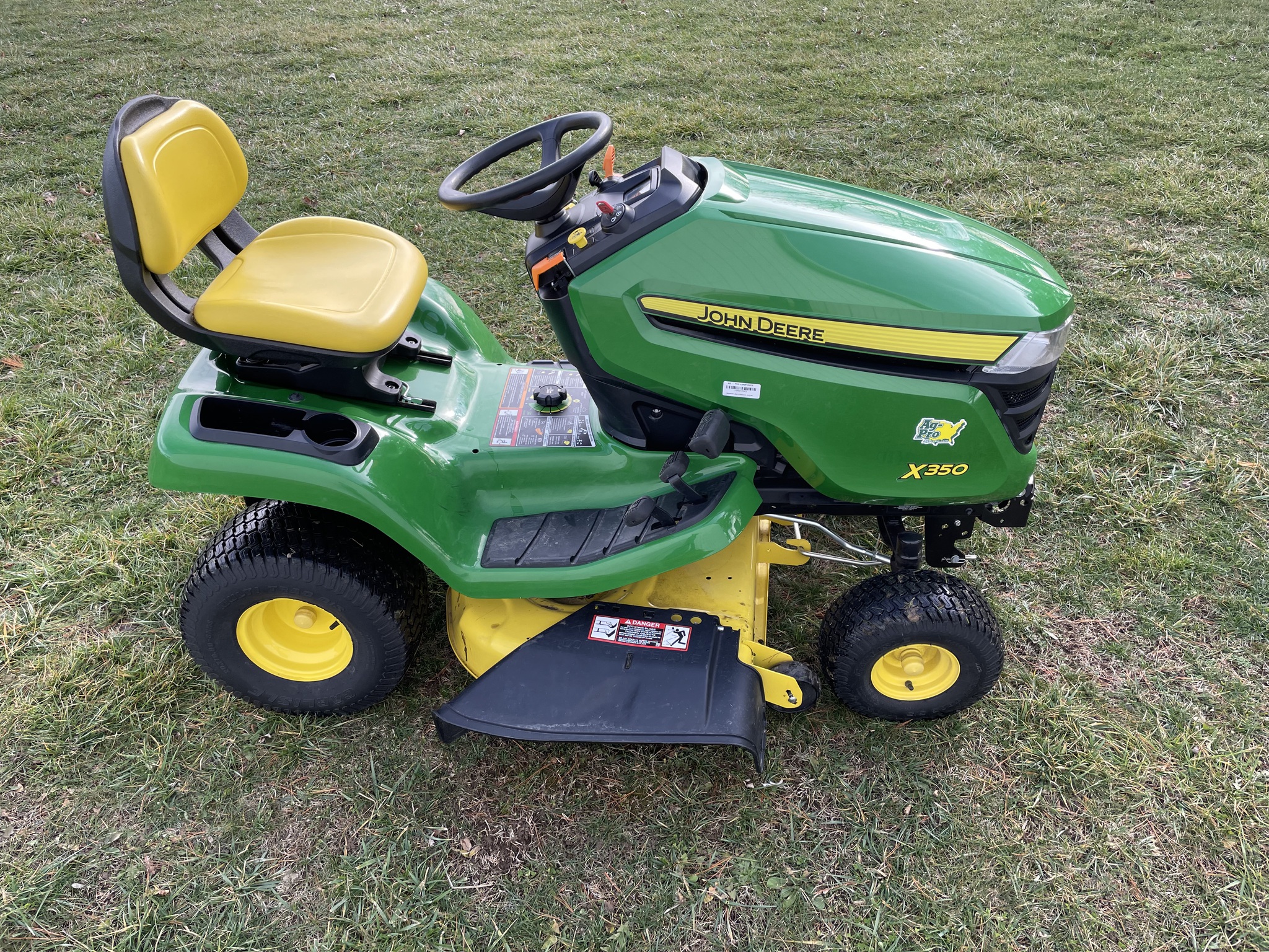 2020 John Deere X350 Image 4