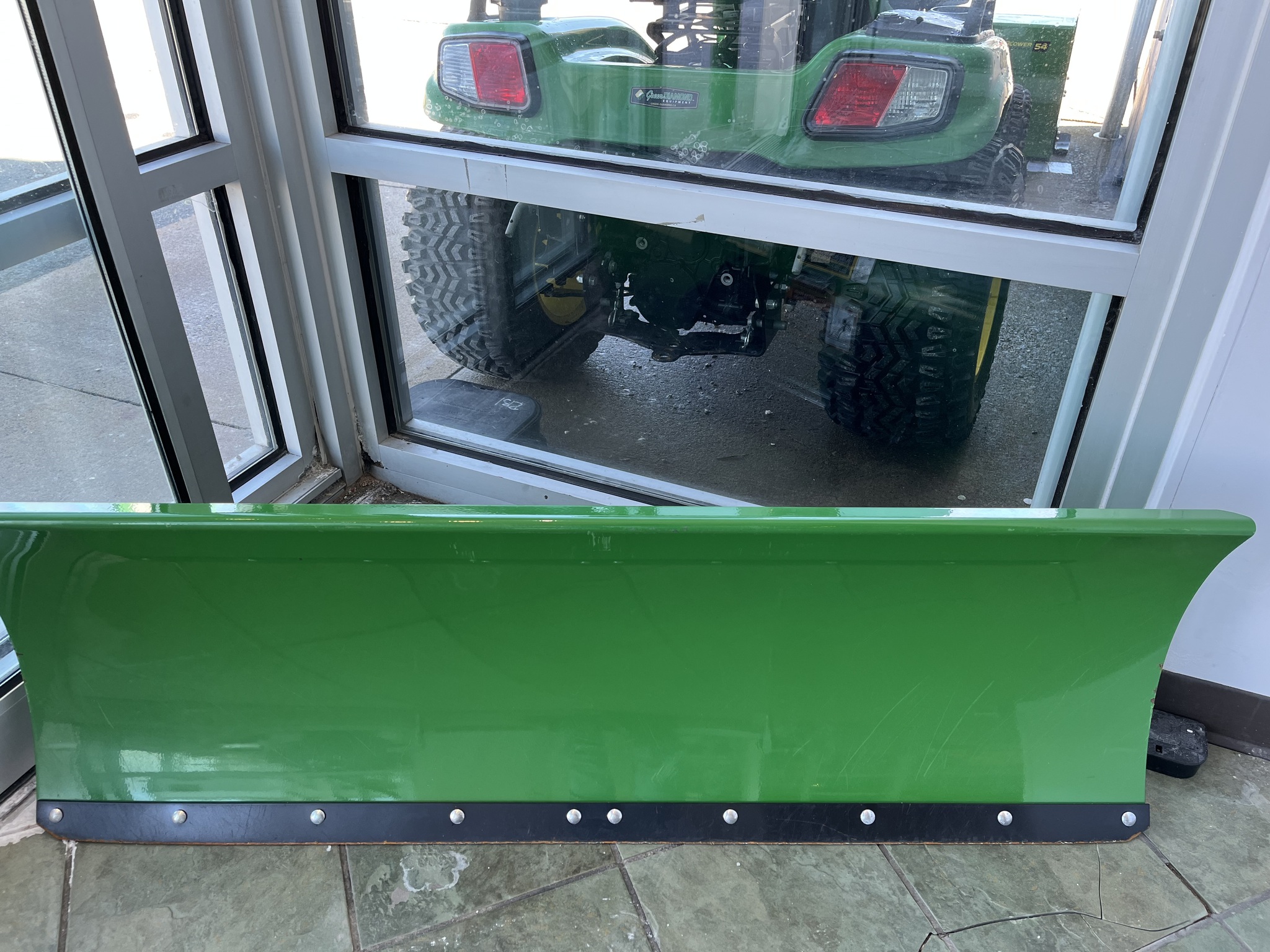 2021 John Deere X739 Image 16