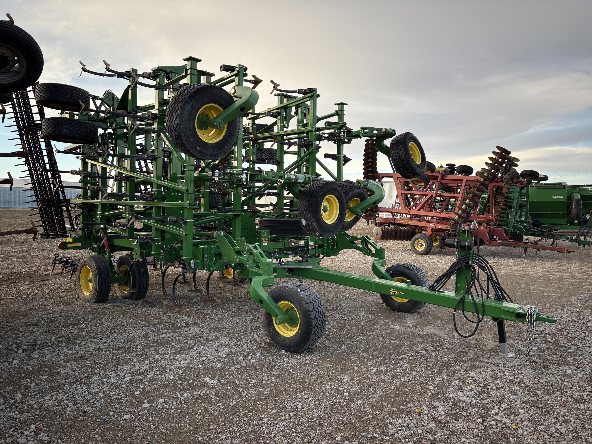 2023 John Deere 2230FH Image 1