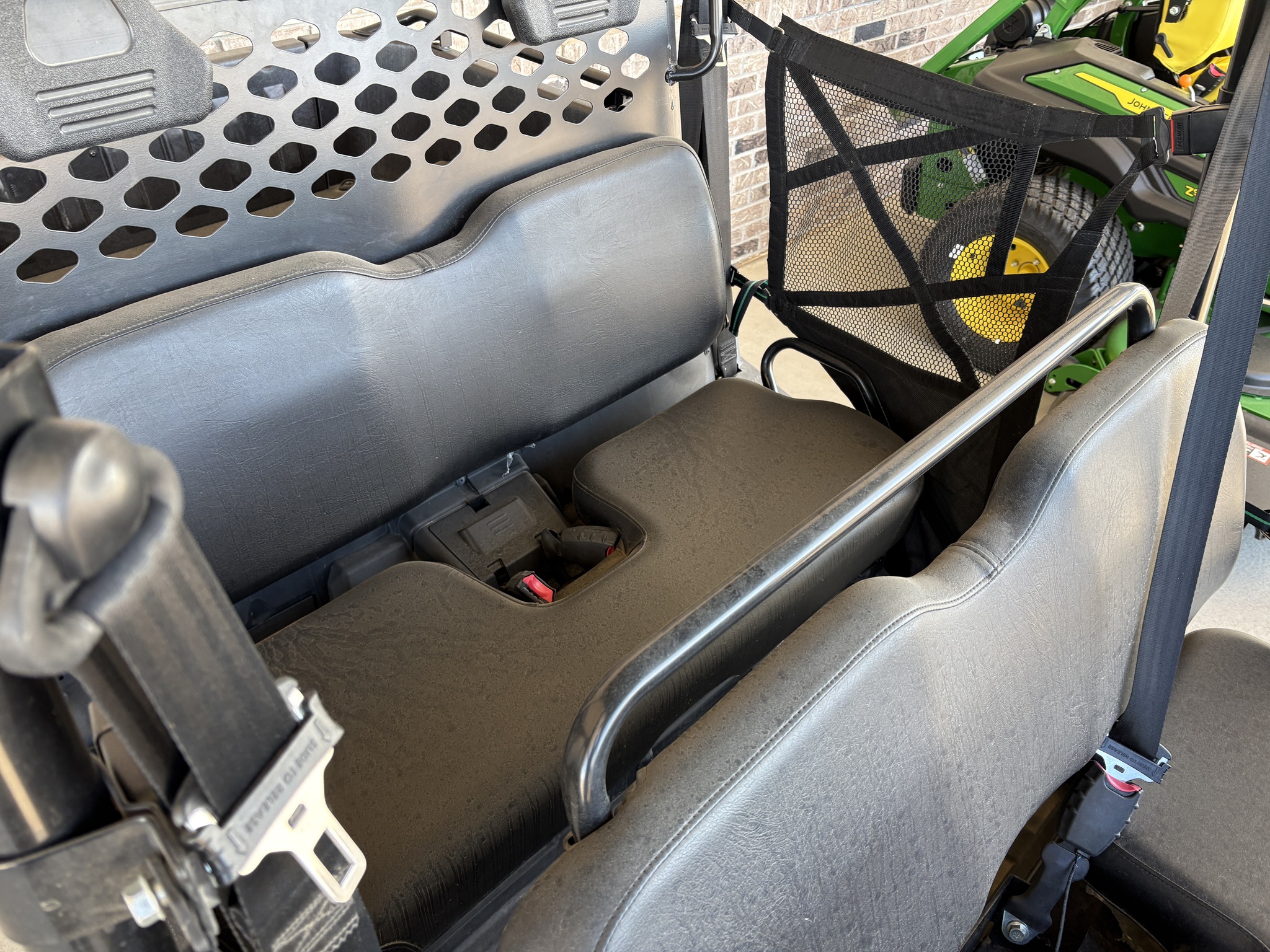 2024 John Deere 590M S4 Image 6