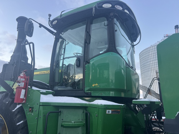 Photo of 2015 John Deere 9570R