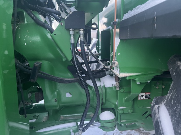 Photo of 2015 John Deere 9570R