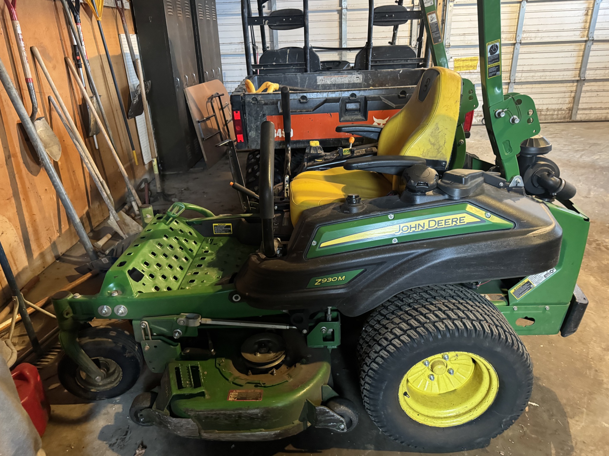 2020 John Deere Z930M Image 2