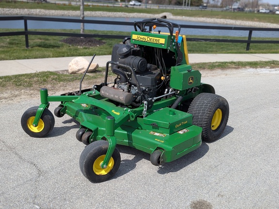 2023 John-Deere 661R