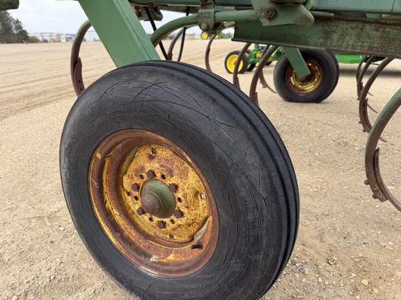  John Deere 1610 - Photo11