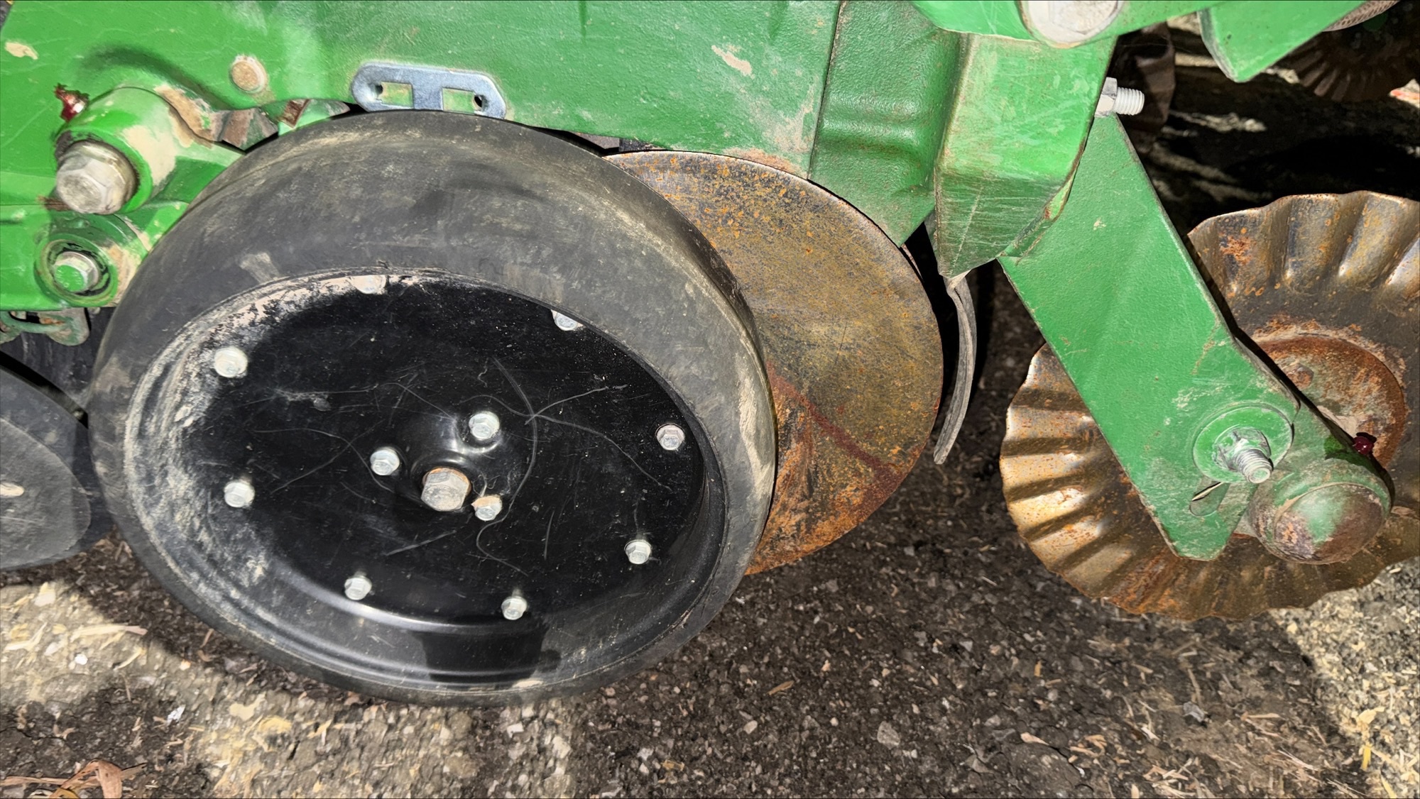 2005 John Deere 1770NT Image 12