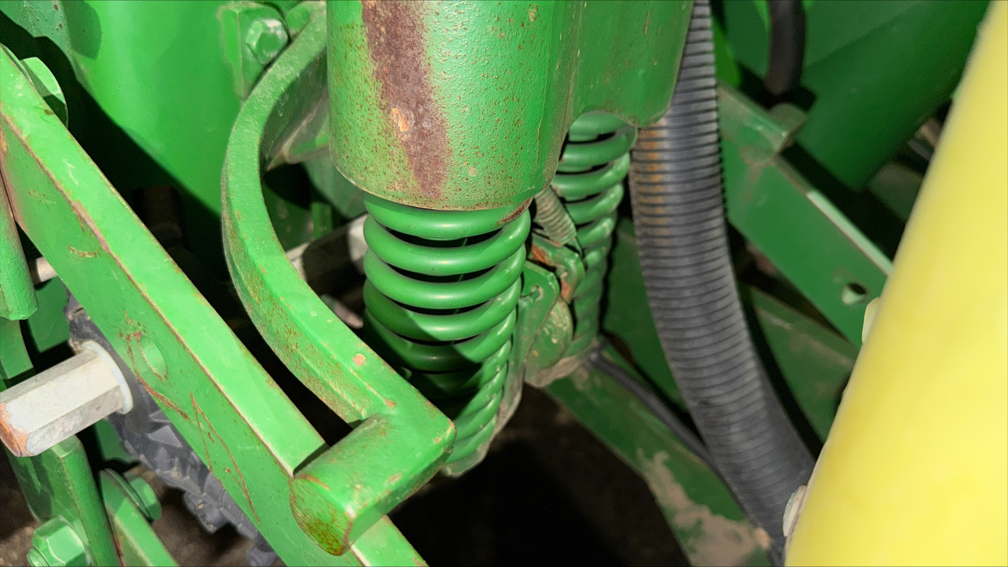 2005 John Deere 1770NT Image 21