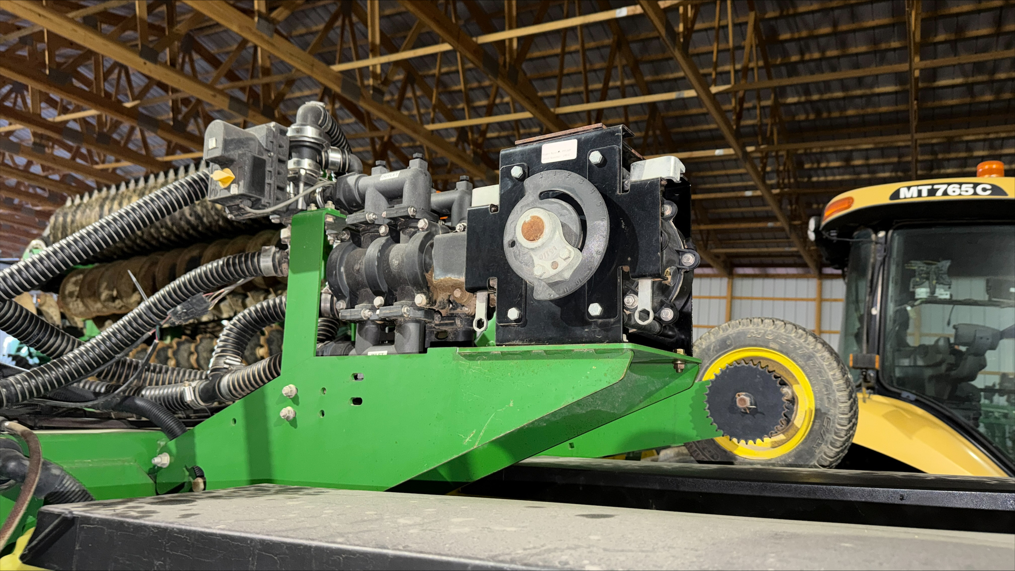 2005 John Deere 1770NT Image 19