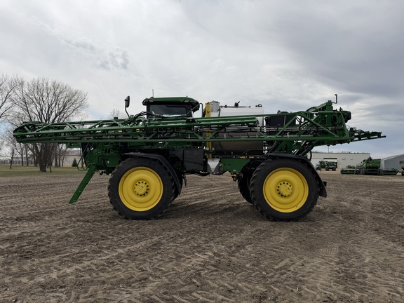 2024 John Deere 616R - Photo6