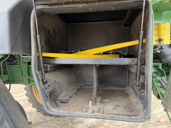 2024 John Deere 616R - Photo29