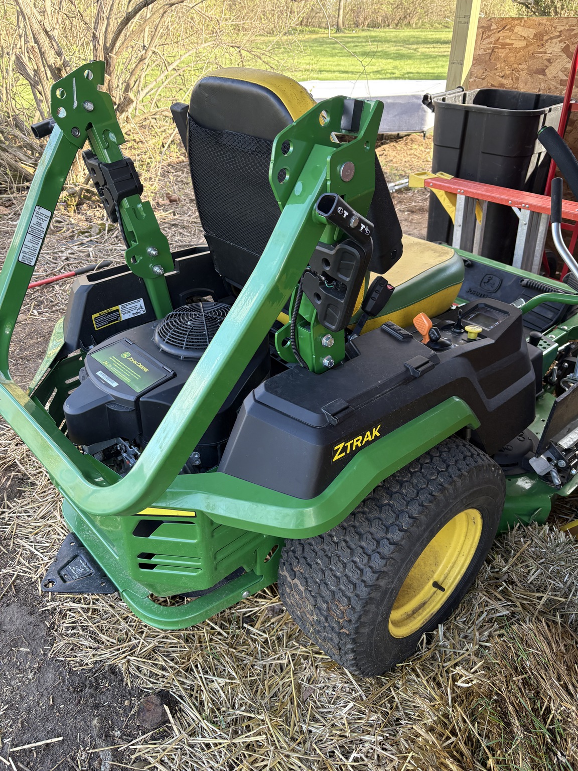 2024 John Deere Z530R Image 3