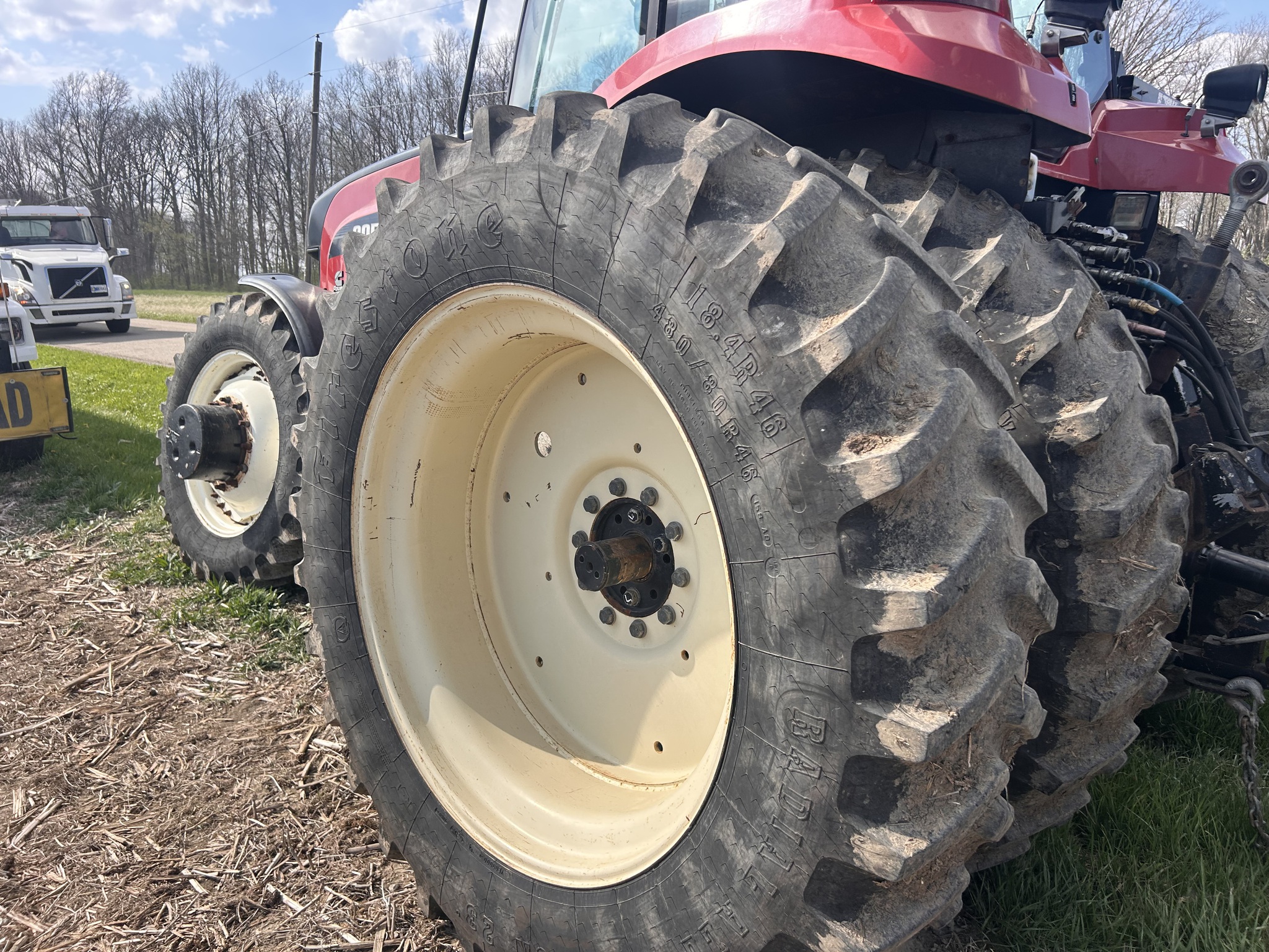 2012 Versatile 305 MFWD Image 9