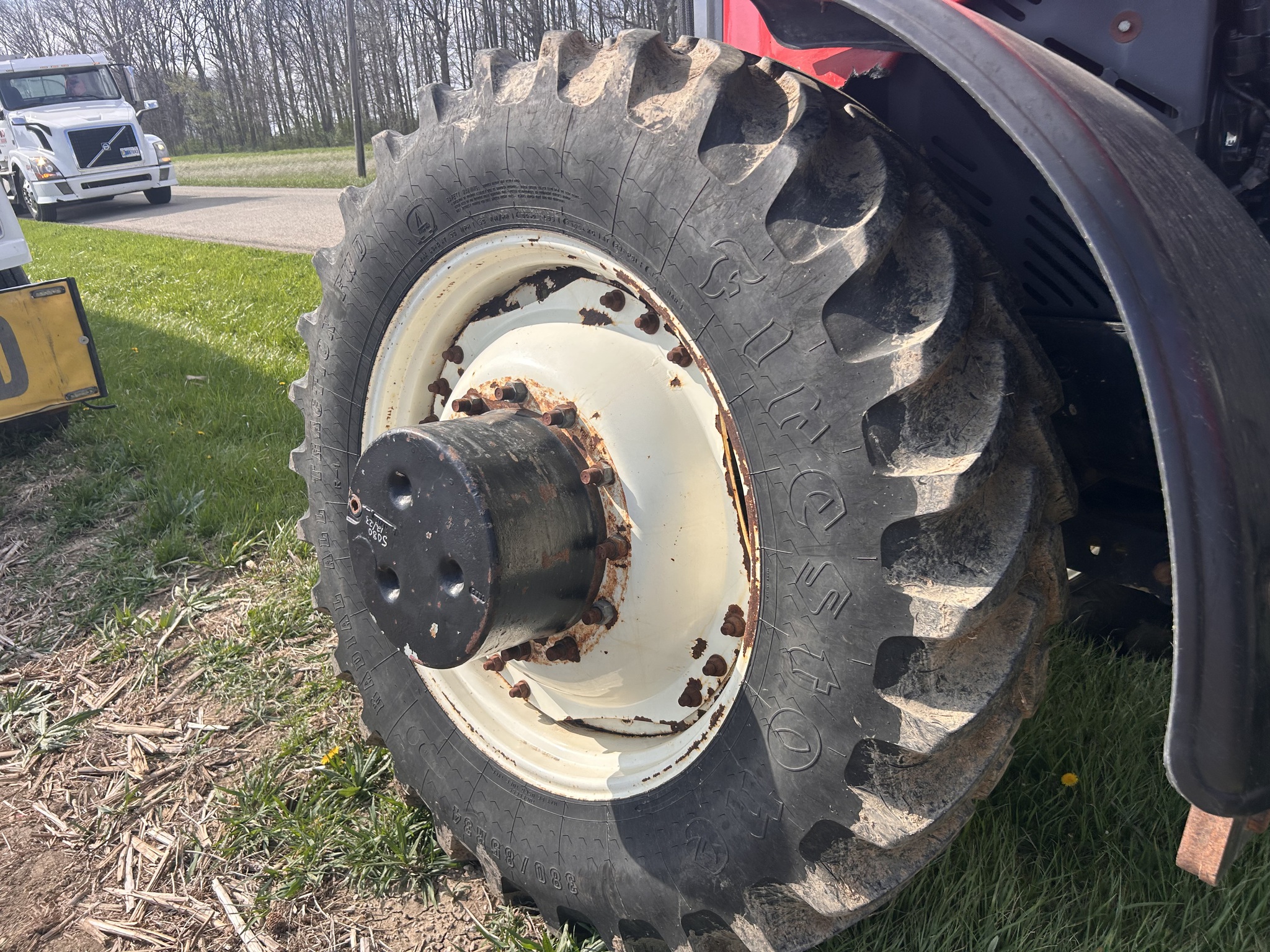 2012 Versatile 305 MFWD Image 12