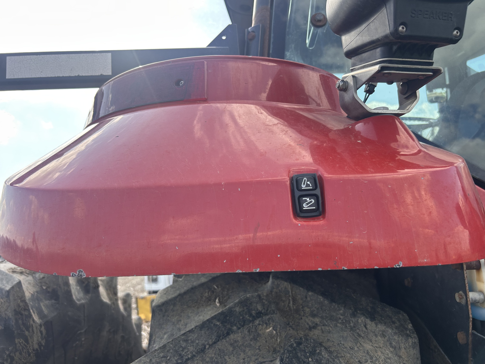 2012 Versatile 305 MFWD Image 30