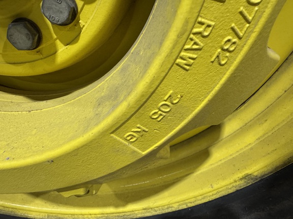 Photo of 2012 John Deere 6210R
