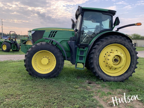 Photo of 2012 John Deere 6210R