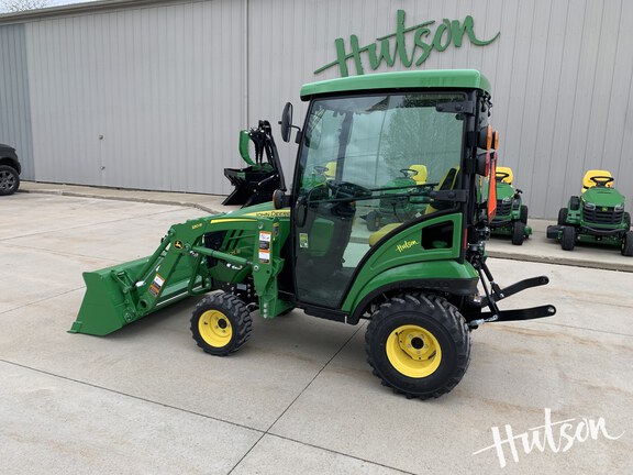 Photo of 2026 John Deere 1025R