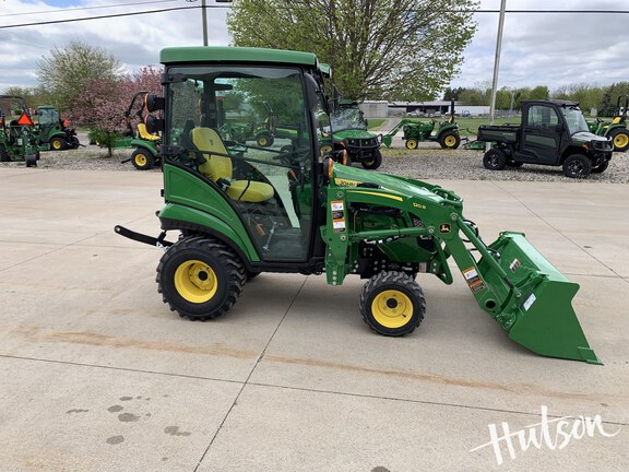 Photo of 2026 John Deere 1025R