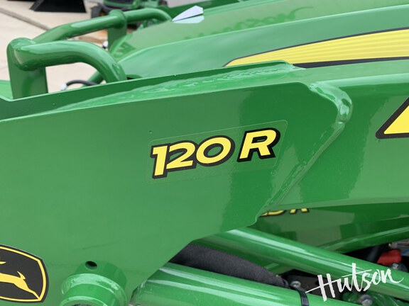 Photo of 2026 John Deere 1025R