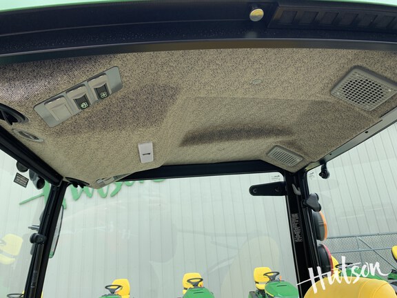 Photo of 2026 John Deere 1025R