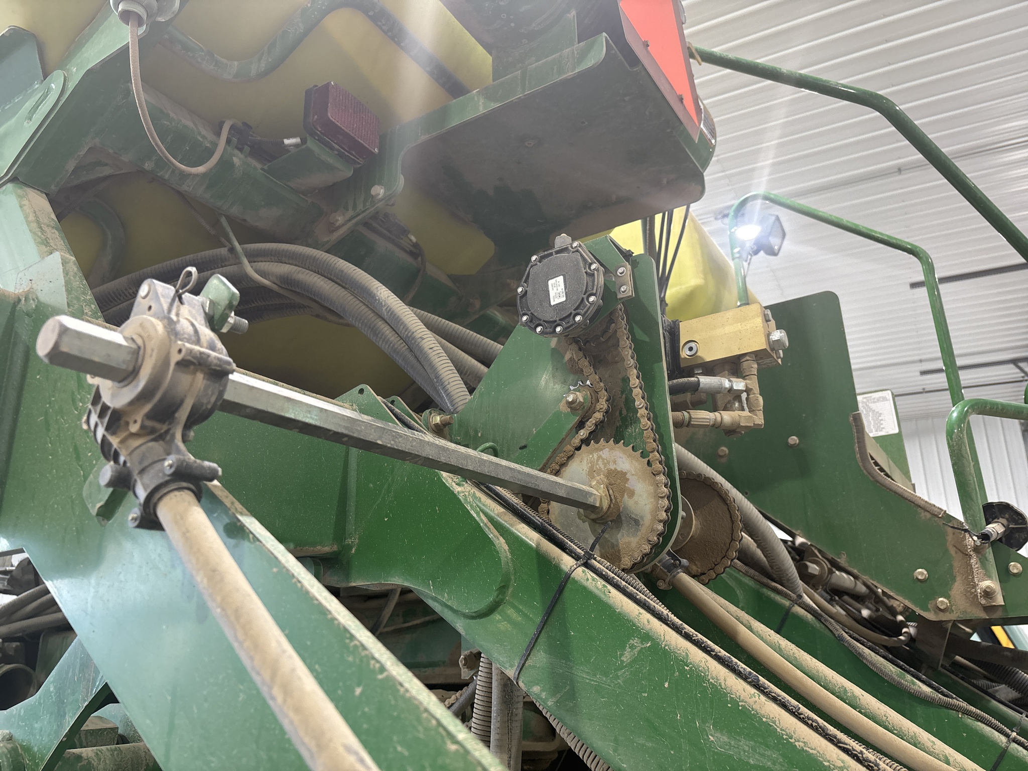 Used 2012 John Deere 1790 Planters: Drawn at Koenig Equipment in Franklin, IN - PhotoXL2