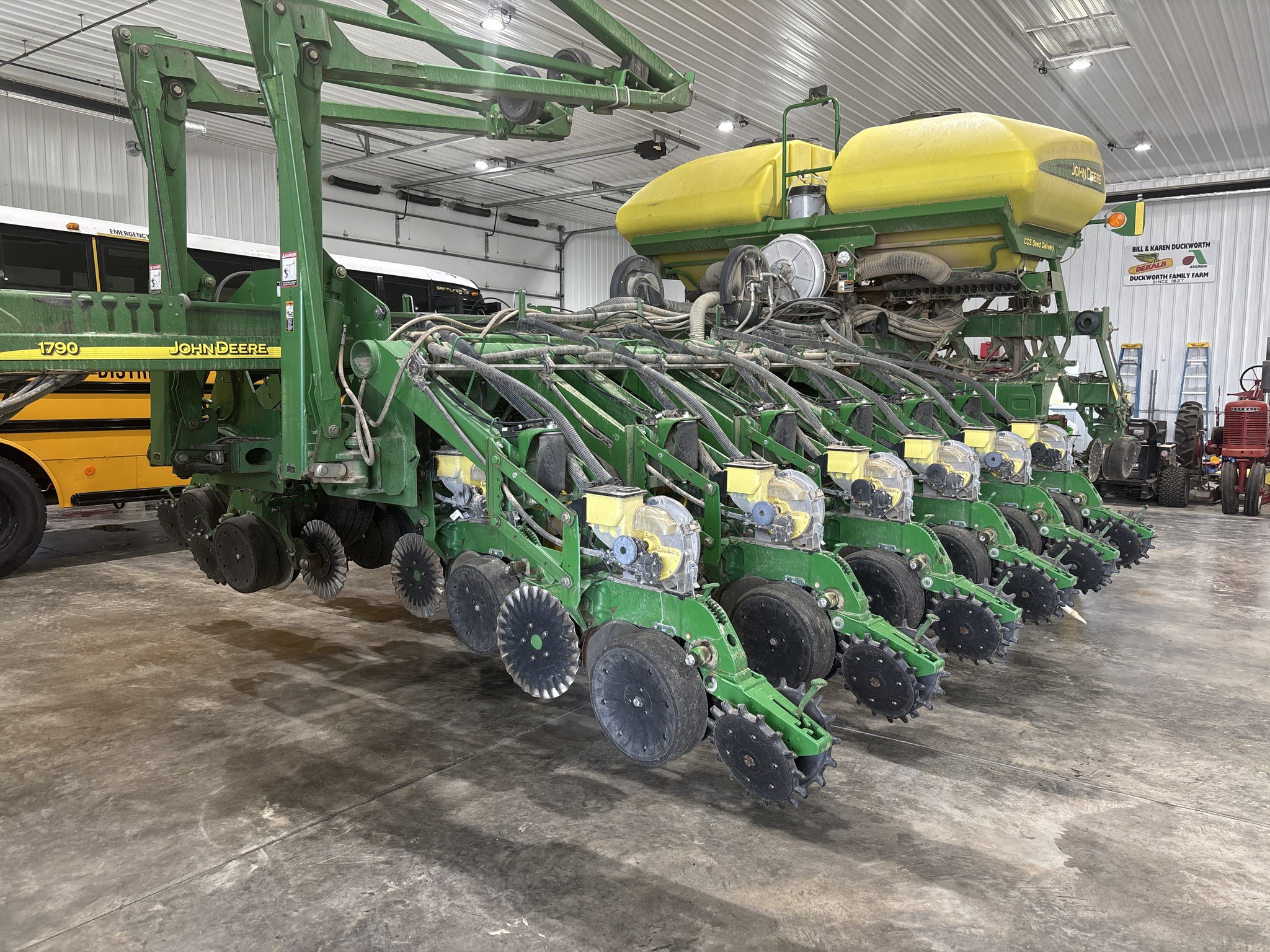 Used 2012 John Deere 1790 Planters: Drawn at Koenig Equipment in Franklin, IN - PhotoXL0