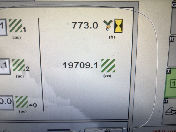 Used 2012 John Deere 1790 Planters: Drawn at Koenig Equipment in Franklin, IN - Photo28