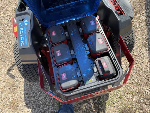 2024 Toro 75851 - Photo16
