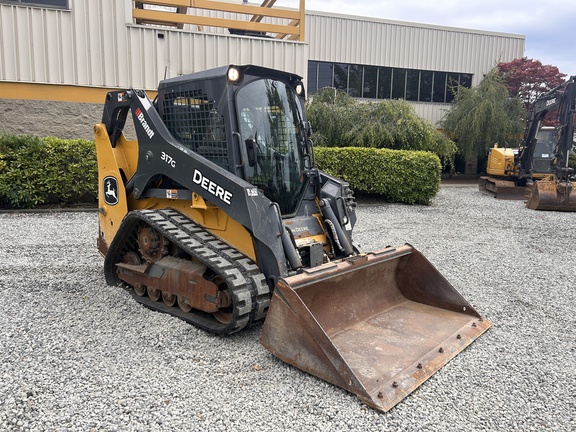 2023 John Deere 317G