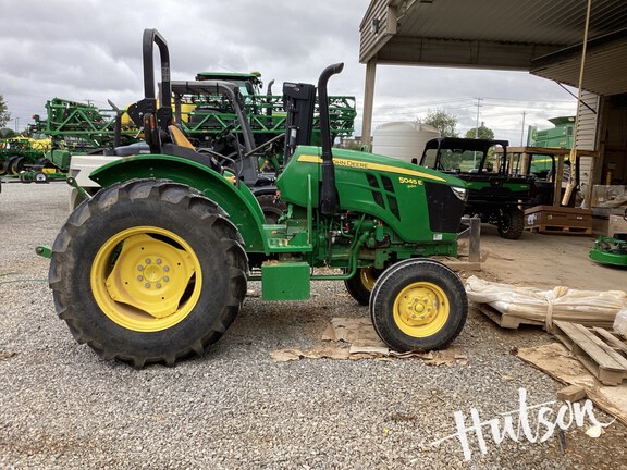 Photo of 2022 John Deere 5045E