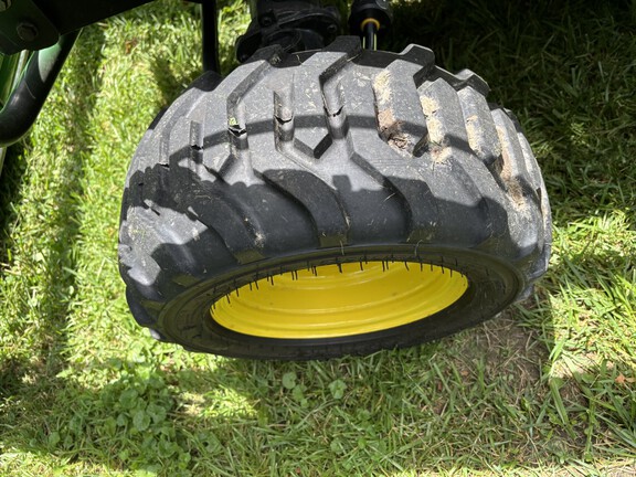 Used 2023 John Deere 1025R Compact Utility Tractors at Koenig Equipment in Germantown, OH - Photo8