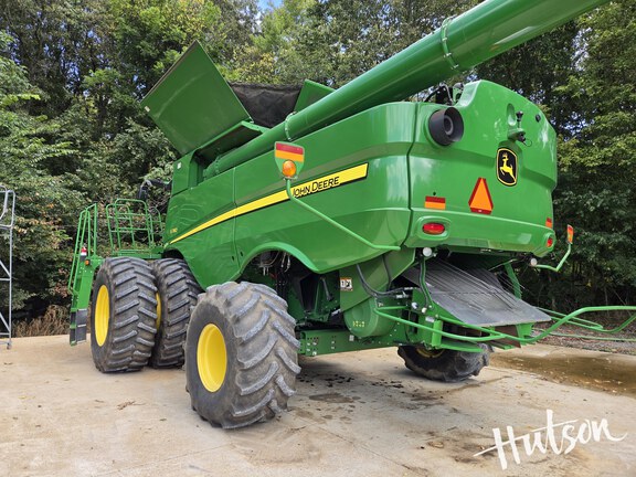 Photo of 2021 John Deere S780