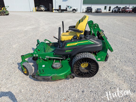 Photo of 2025 John Deere Z960M