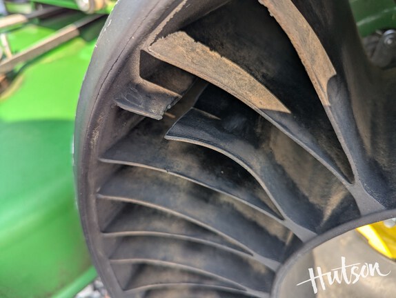 Photo of 2025 John Deere Z960M