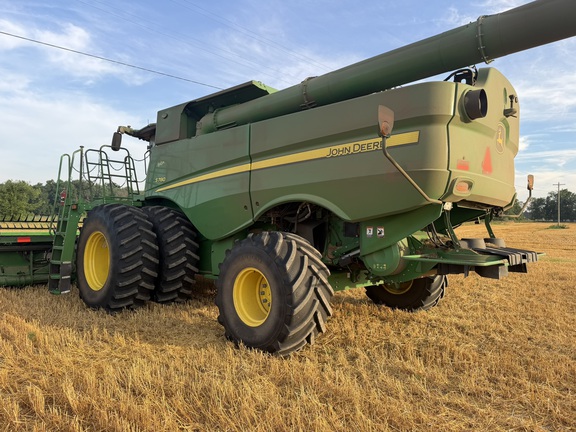 Photo of 2023 John Deere S780