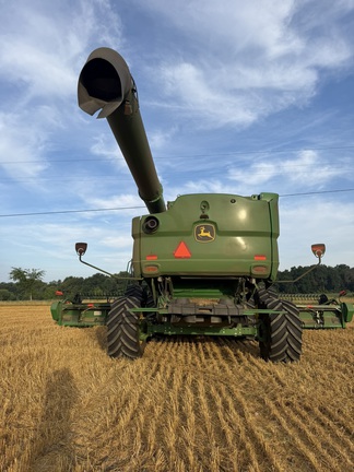 Photo of 2023 John Deere S780