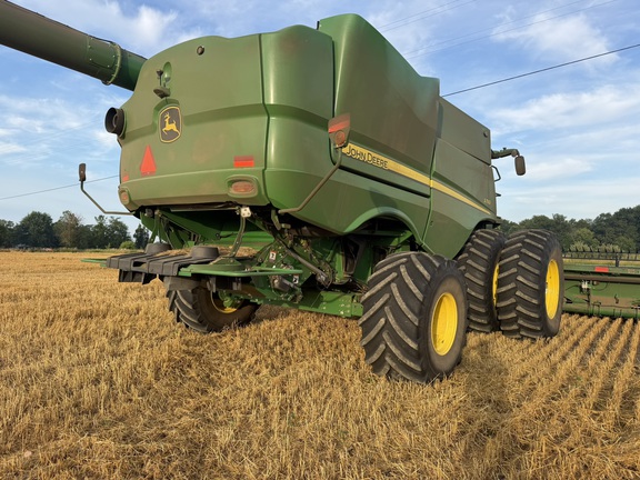 Photo of 2023 John Deere S780