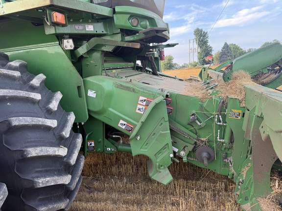 Photo of 2023 John Deere S780