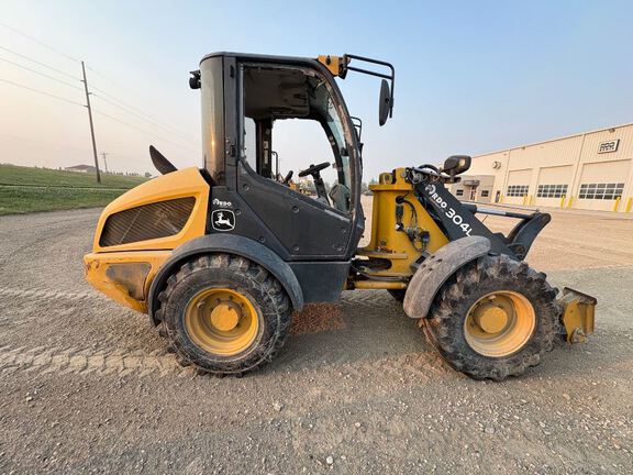 2019 John Deere 304L