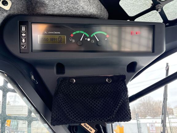 2023 John Deere 318G