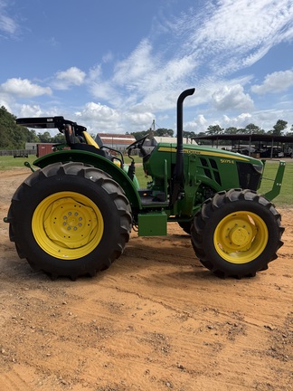 2025 John Deere 5075E-6