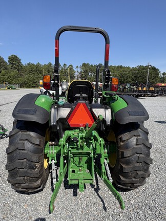 0 John Deere 5050E-6